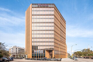 More details for Carrer de Pere IV, 313-321, Barcelona - Office, Retail to Rent