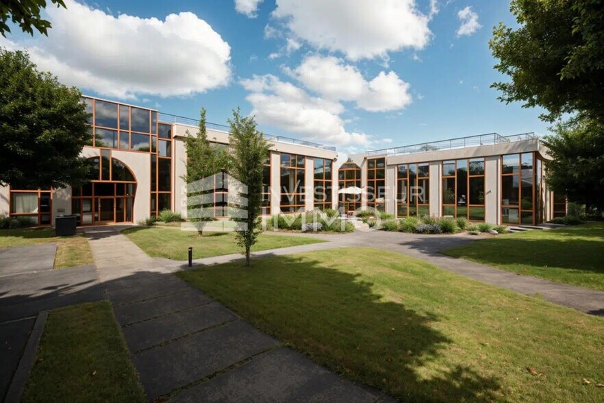 Light Industrial in Antony to rent - Building Photo - Image 3 of 3