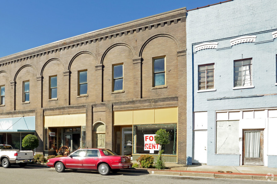 106 Washington Ave, Weldon, NC for sale - Primary Photo - Image 1 of 1