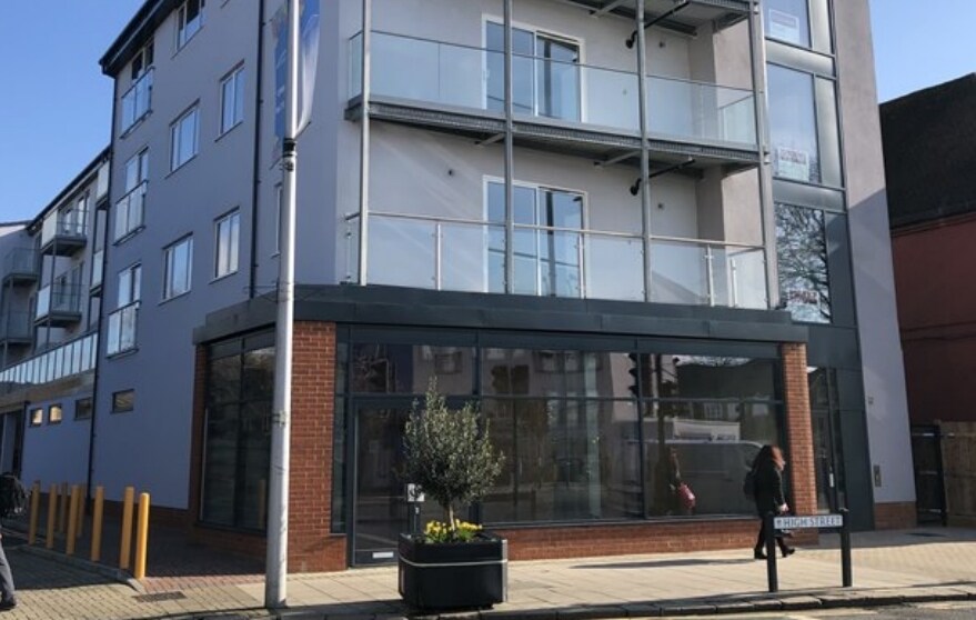 57-61 High St, Walton On Thames for sale - Primary Photo - Image 1 of 1