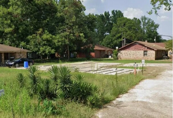 1130 Western Avenue, Monticello, MS for sale - Primary Photo - Image 1 of 3