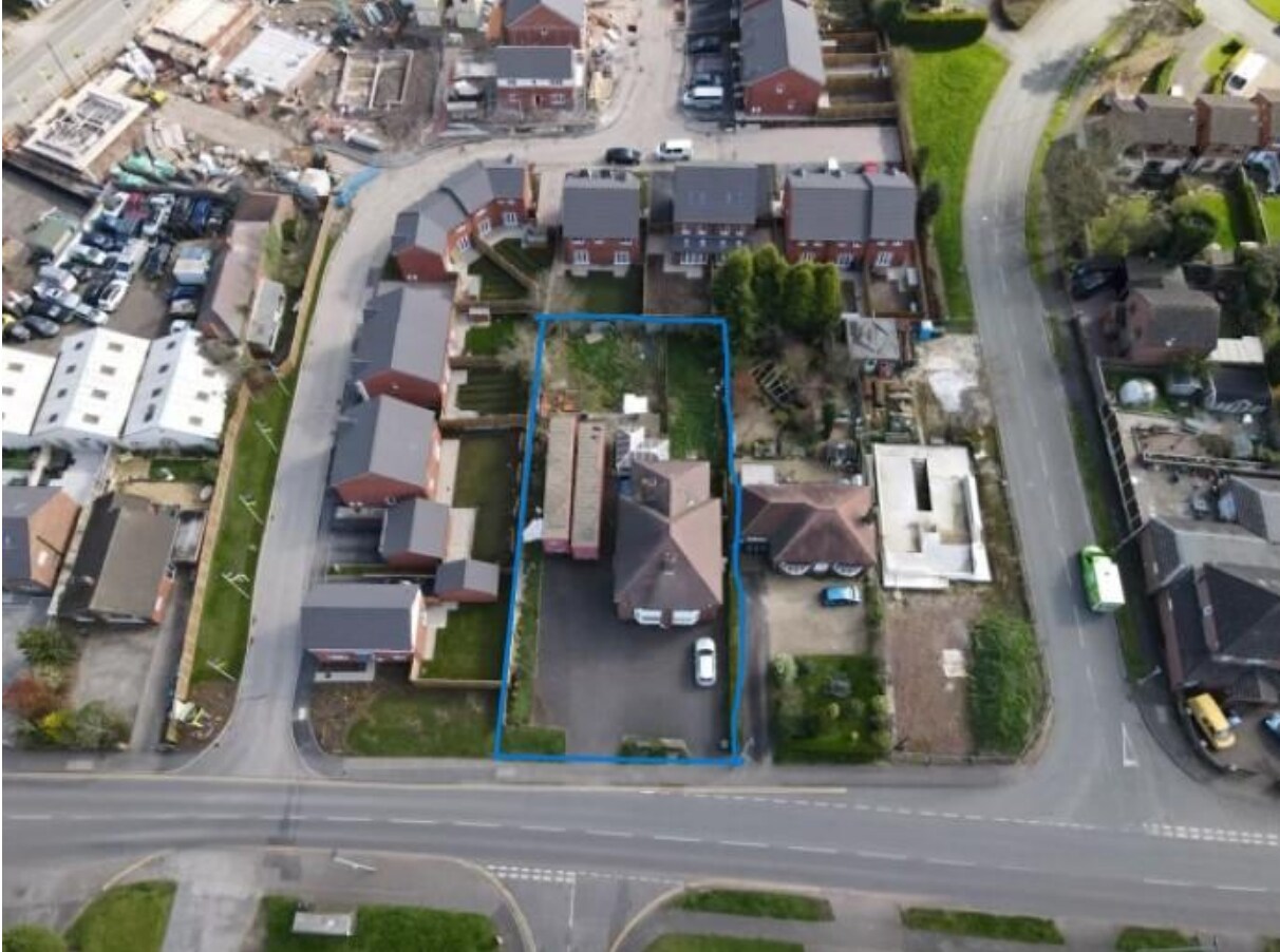 23-25 Dosthill Rd, Tamworth for sale Building Photo- Image 1 of 1