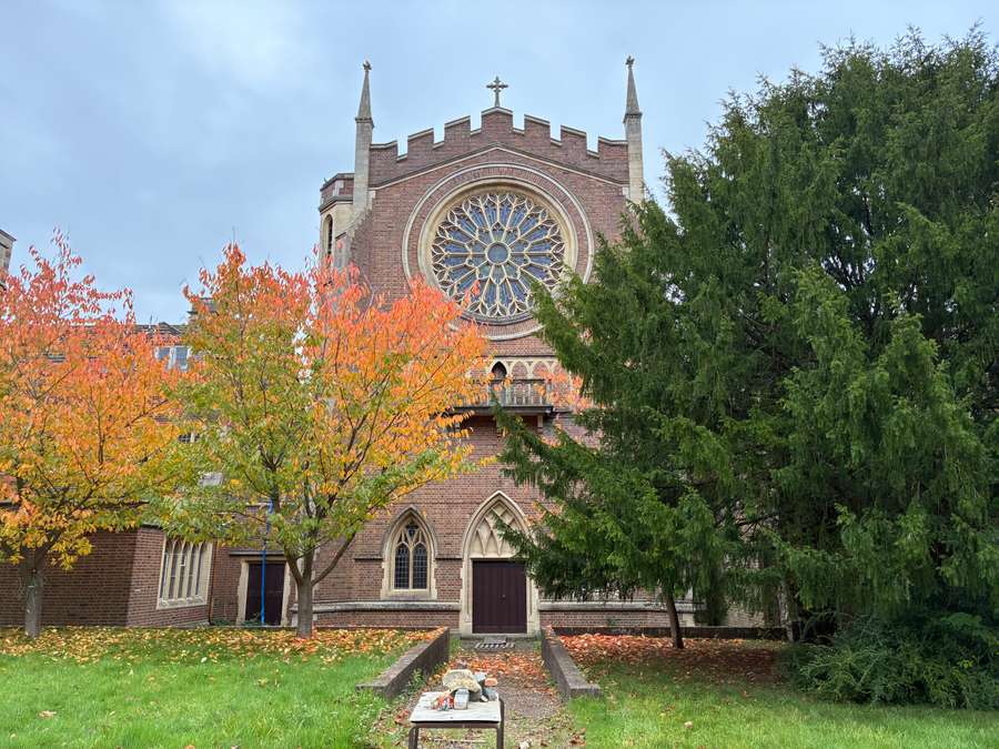 Shenley Lane, London Colney, St Albans for sale Building Photo- Image 1 of 4