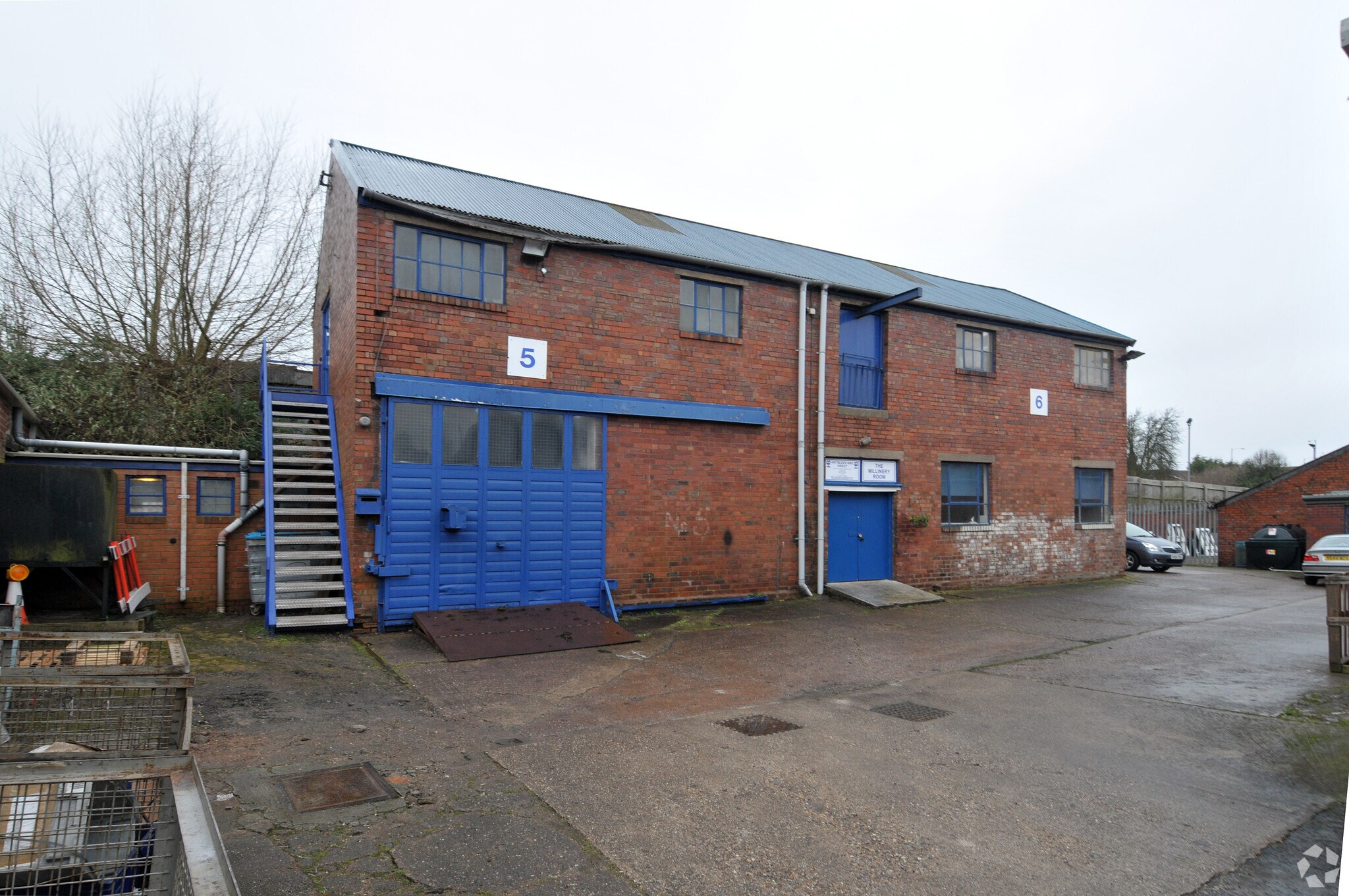 Oak St, Brierley Hill for sale Primary Photo- Image 1 of 1