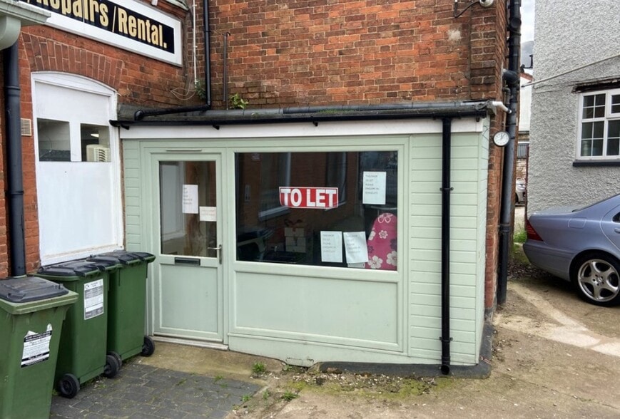 20C Lutterworth Rd, Leicester for sale - Primary Photo - Image 1 of 1