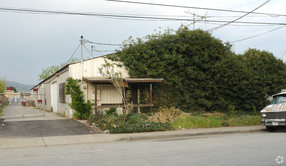 8271 Forest St 8280 Swanston Ave-Gilroy portfolio of 2 properties for sale on LoopNet.co.uk - Building Photo - Image 3 of 3