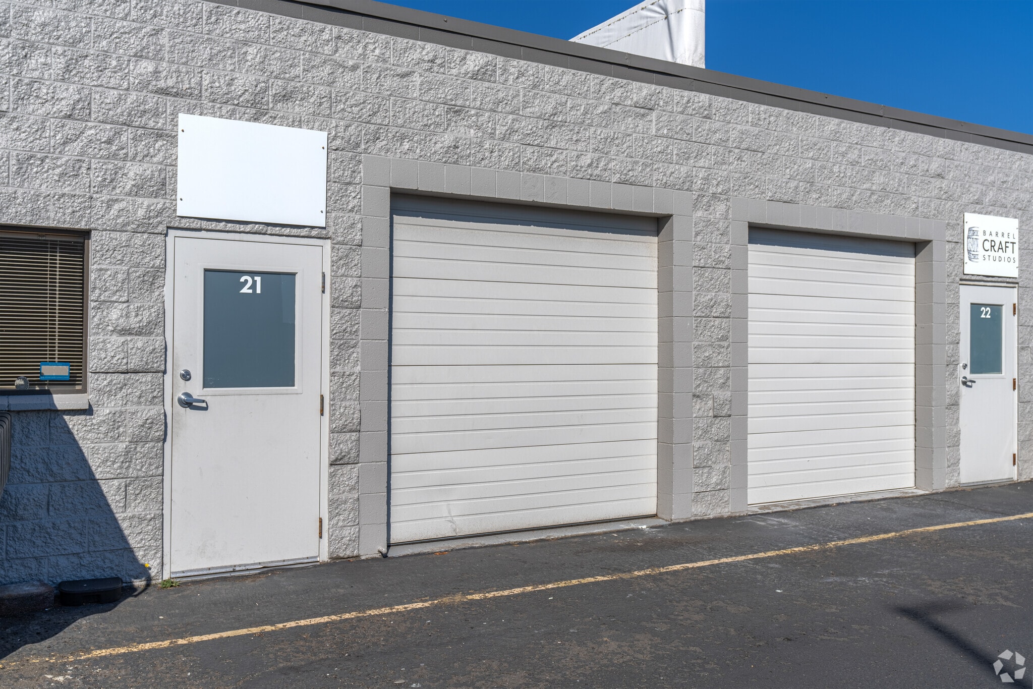 1800 NE 25th Ave, Hillsboro, OR to rent Building Photo- Image 1 of 4