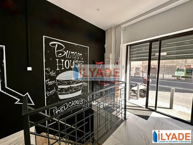 Location Commerce 90 m²