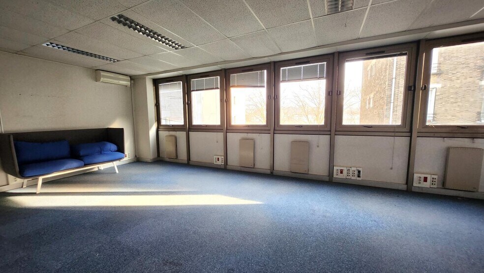 Office in Boulogne-Billancourt to rent - Interior Photo - Image 3 of 7
