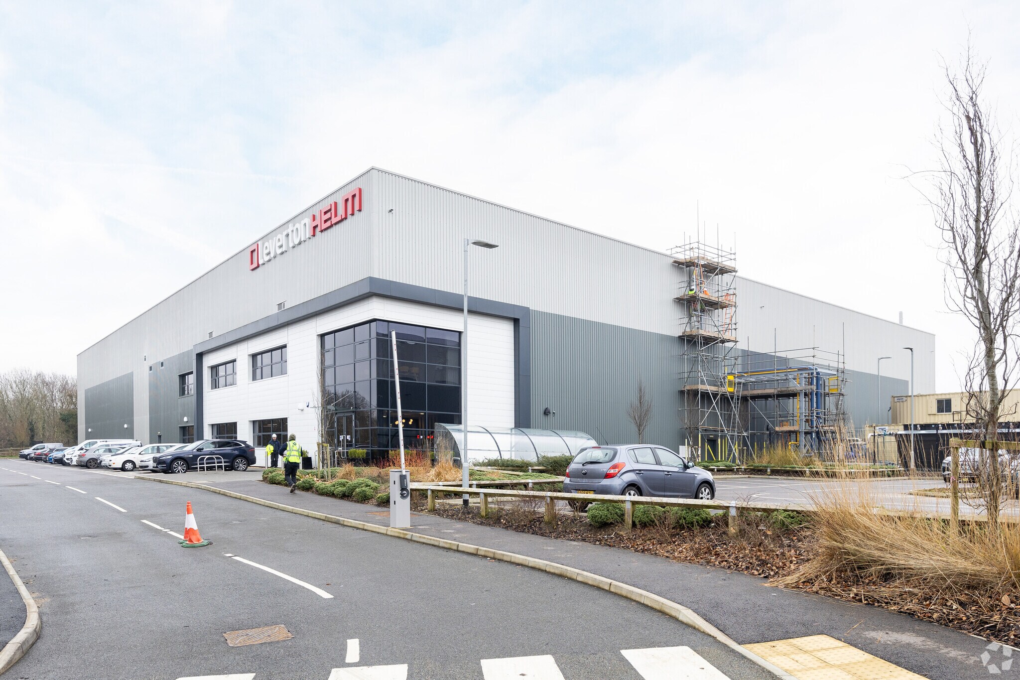 Jays Clos, Basingstoke for sale Primary Photo- Image 1 of 1