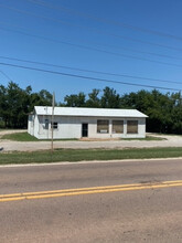 211 E Fir St, Perry, OK for sale Building Photo- Image 1 of 1