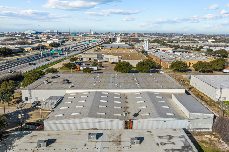 1101 Avenue G, Arlington, TX for rent - Building Photo - Image 3 of 10