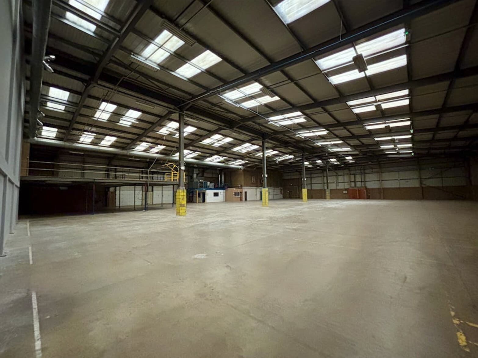 Shipton Way, Rushden to rent Interior Photo- Image 1 of 1