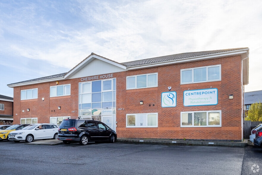 Hurricane Clos, Stafford to rent - Building Photo - Image 2 of 2