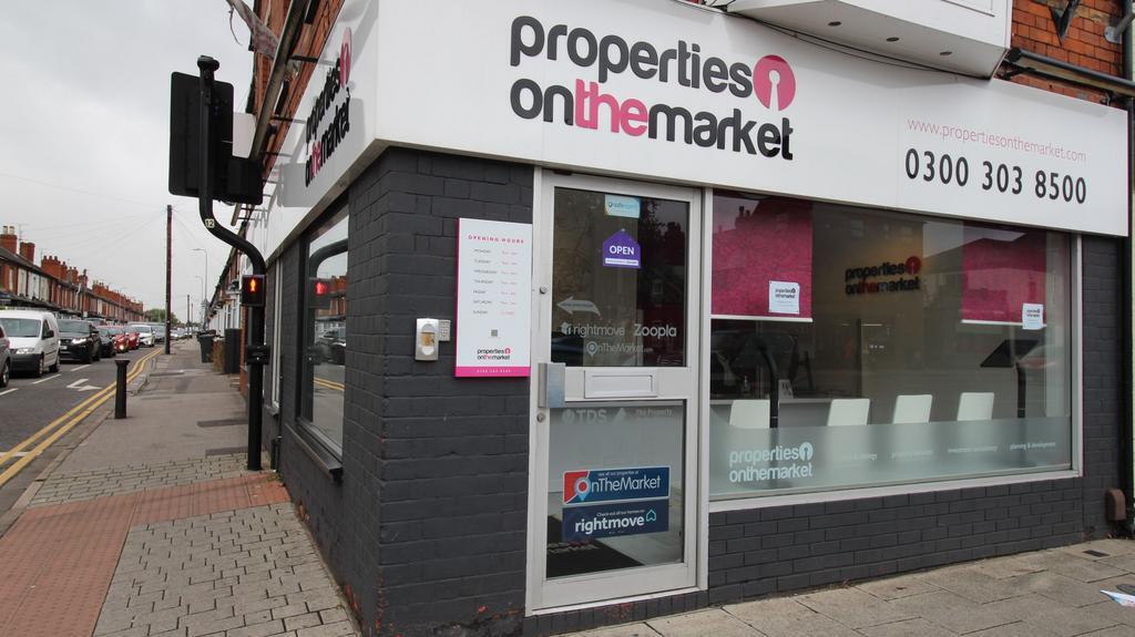 65 High St, Lincoln to rent Building Photo- Image 1 of 13