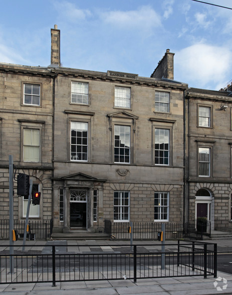 32 York Pl, Edinburgh for rent - Building Photo - Image 2 of 9