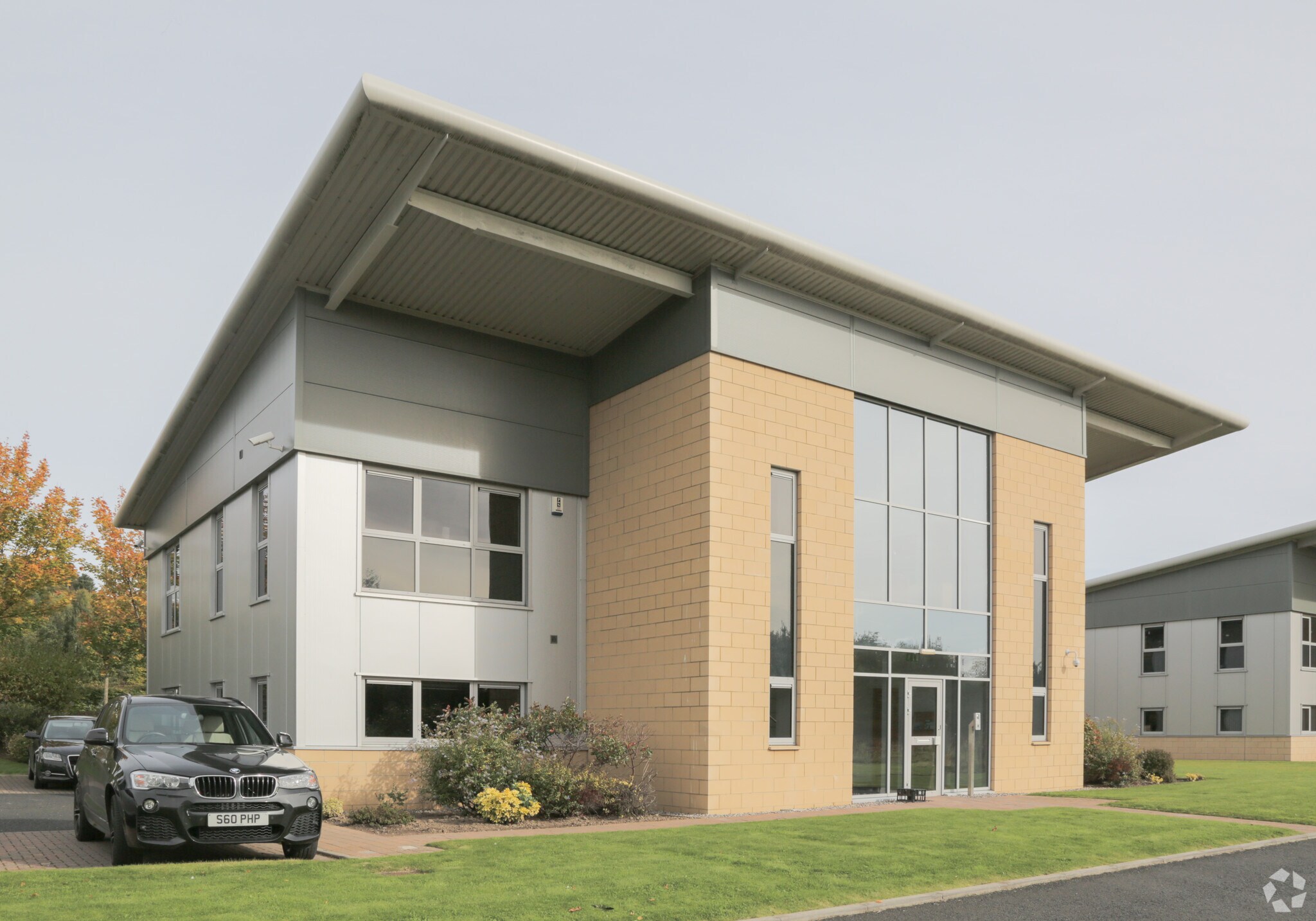 2 George Sq, Dunfermline for sale Primary Photo- Image 1 of 1