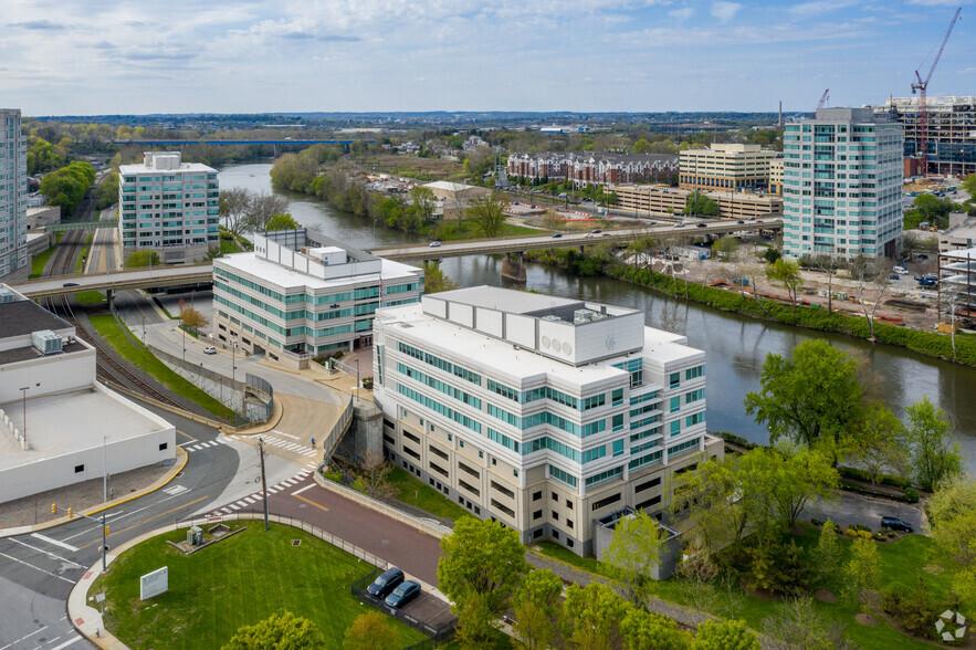 200 Barr Harbor Dr, Conshohocken, PA for rent - Aerial - Image 3 of 8