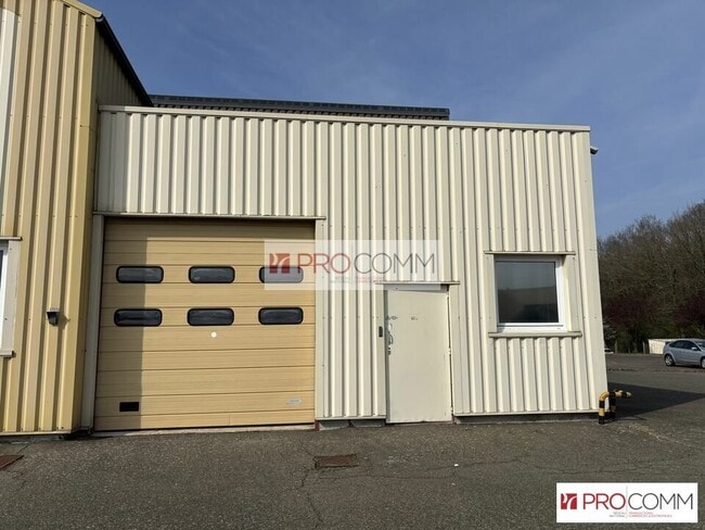 Location Local d'activités 110 m²