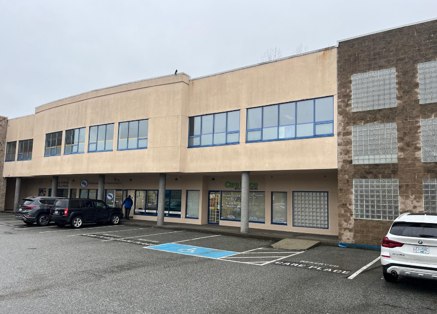 22722 Lougheed Hwy, Maple Ridge V2X 2V6 - Office for Sale | LoopNet UK