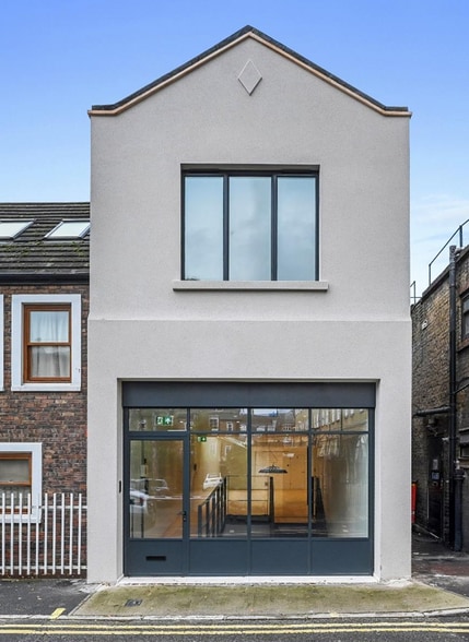 2 Munden St, London to rent - Building Photo - Image 2 of 3