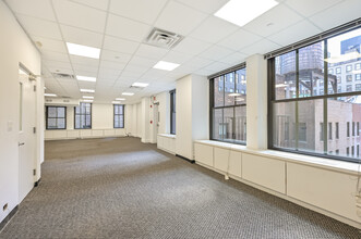 18 E 41st St, New York, NY for rent Interior Photo- Image 1 of 6