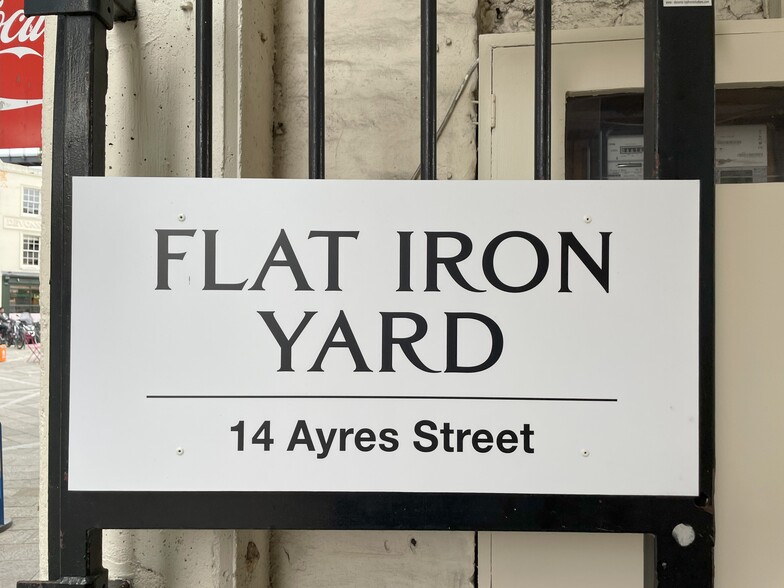 14 Ayres St, London to rent - Building Photo - Image 3 of 11