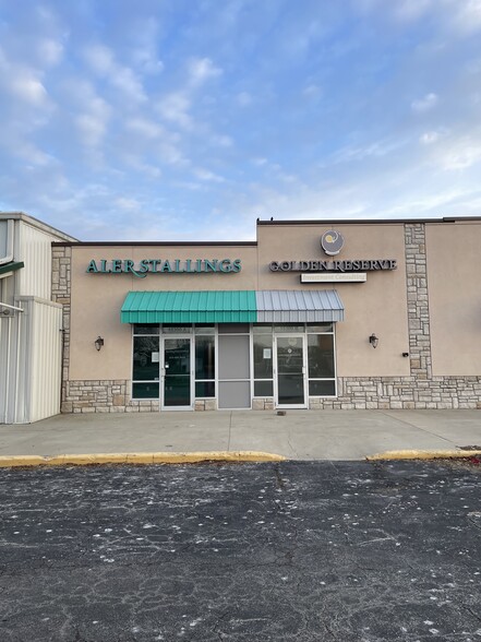 15300 E US Route 224, Findlay, OH for rent - Primary Photo - Image 1 of 8