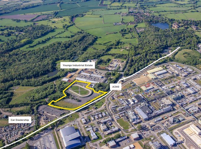 Paices Hl, Aldermaston for sale - Primary Photo - Image 1 of 1