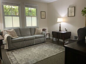 1151 Broadway, Sonoma, CA for rent Interior Photo- Image 1 of 6