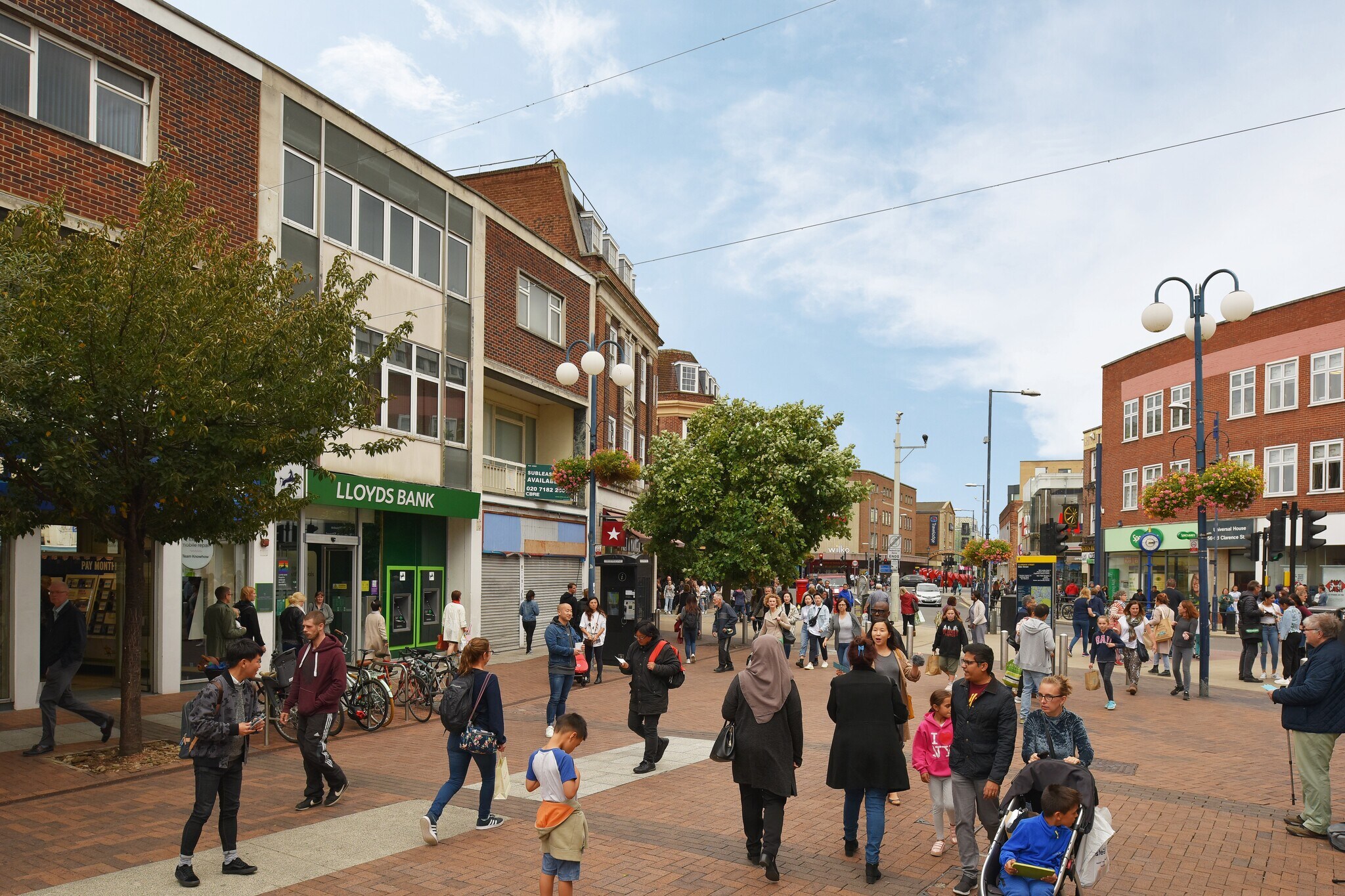 83-83A Clarence St, Kingston Upon Thames for sale Building Photo- Image 1 of 1