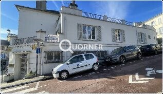 Office in Pontoise to rent - Building Photo - Image 3 of 4