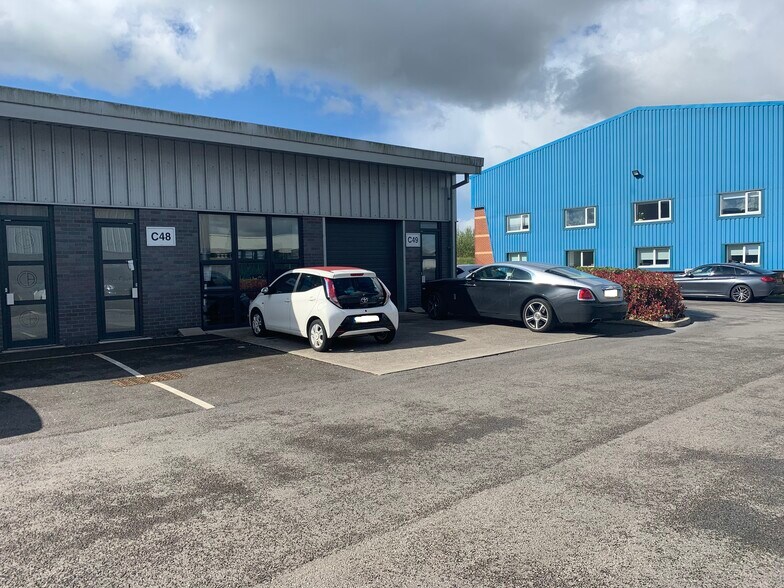 Red Scar Ct, Preston for sale - Primary Photo - Image 1 of 1