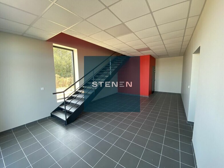 Route De Martigues, Marignane for sale - Building Photo - Image 3 of 15