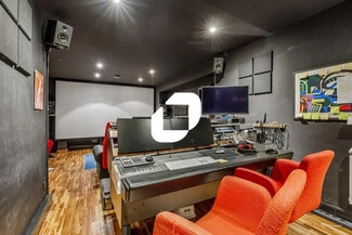 More details for 42 Rue Des Vinaigriers, Paris - Office to Rent