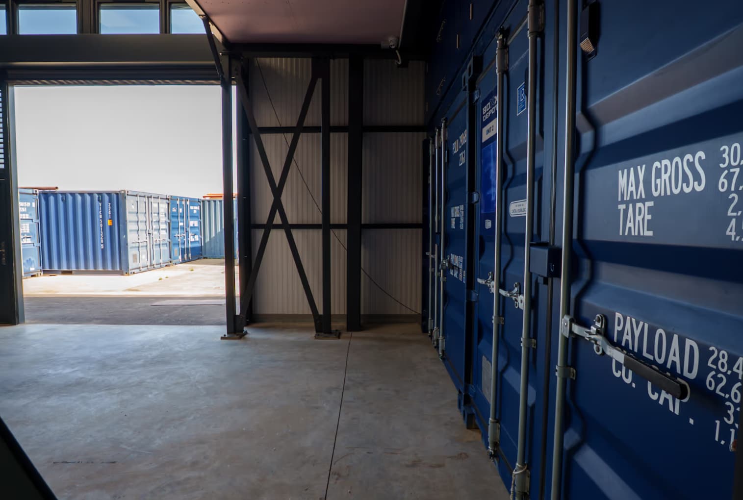 Courtlands Rd, Eastbourne to rent Interior Photo- Image 1 of 4