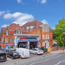 117-121 Charlton Rd, London for sale Primary Photo- Image 1 of 1