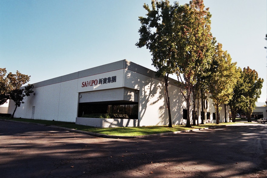 1306-1308 S John Reed Ct, City Of Industry, CA for rent - Building Photo - Image 1 of 4