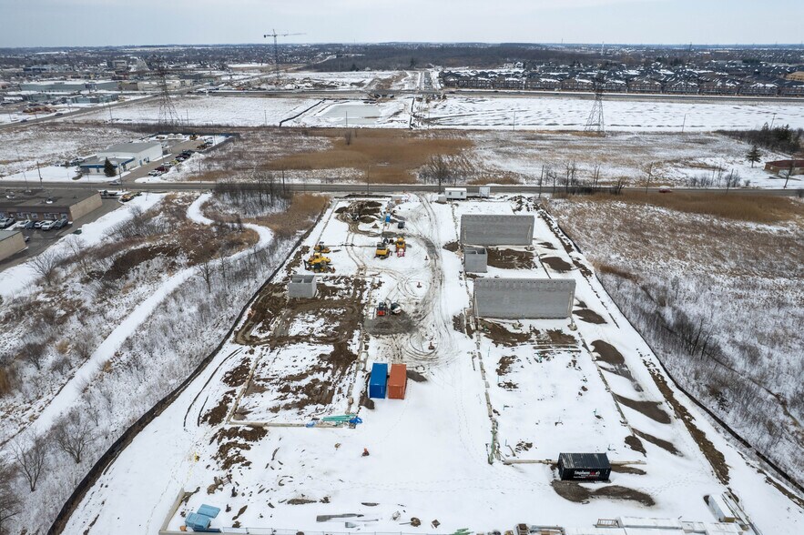 100 Pritchard Rd, Hamilton L8W 3P6 Heritage Greene Building 1