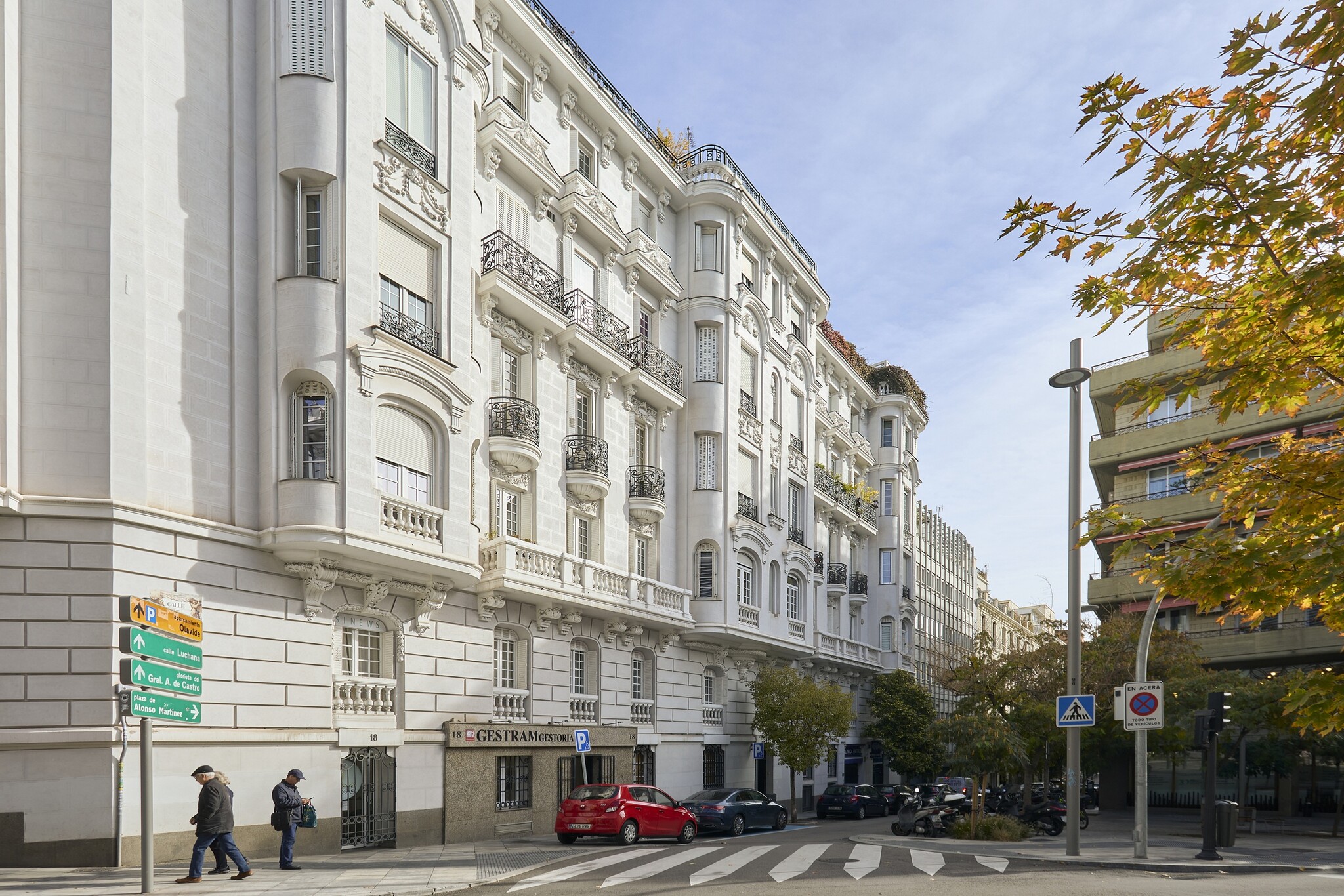 Office in Madrid, Madrid to rent Primary Photo- Image 1 of 4