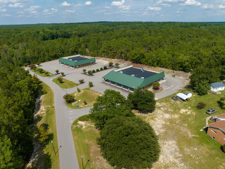 102108 Endo Ln, Hamlet 28345 UK