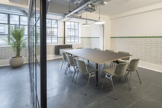 56 Shoreditch High St, London for rent Interior Photo- Image 2 of 14