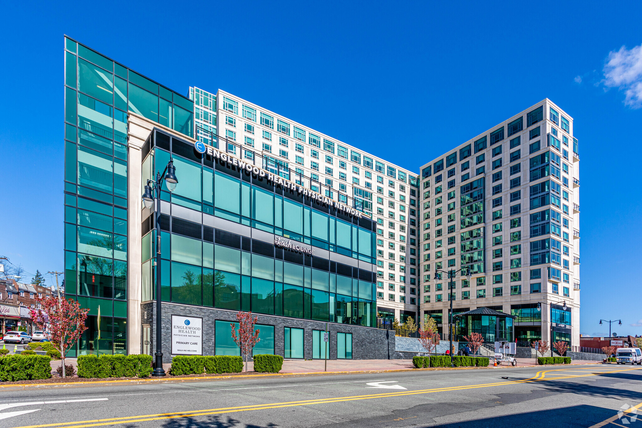 695 Anderson Ave, Cliffside Park, NJ for sale Primary Photo- Image 1 of 1