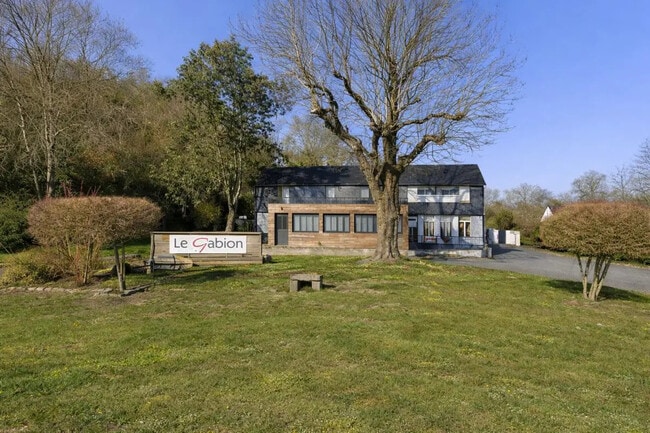 Vente Local d'activités 270 m²