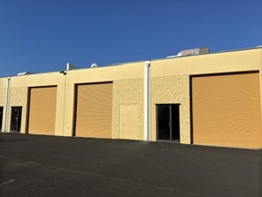 5440-5460 State Farm Dr, Rohnert Park, CA for rent Building Photo- Image 2 of 9