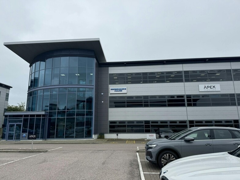 2 Prospect Rd, Westhill to rent - Building Photo - Image 3 of 7