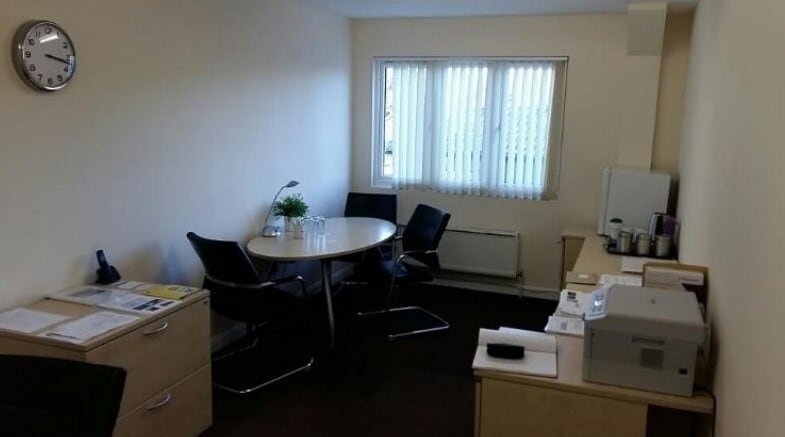 8 Butts Rd, Chiseldon to rent Interior Photo- Image 1 of 1