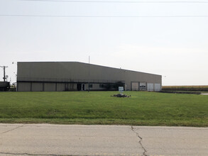 759 W Commercial St, Mount Carroll, IL for sale Building Photo- Image 1 of 1