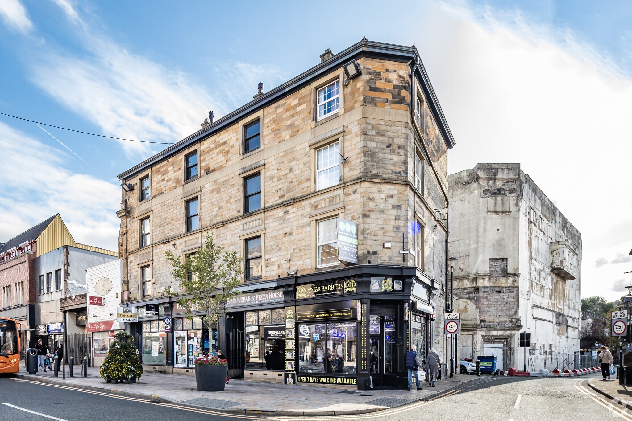 132 James St, Burnley for sale Primary Photo- Image 1 of 1