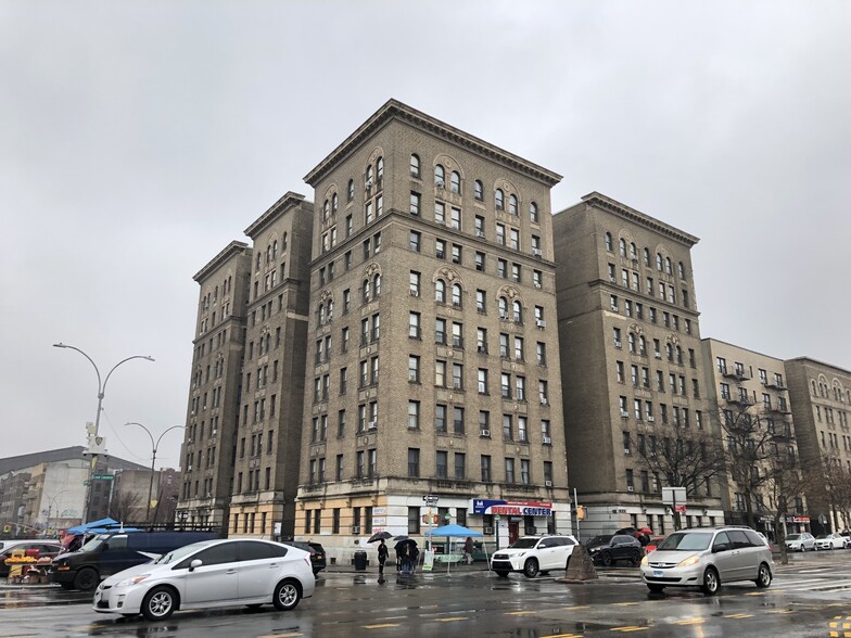 2665 Grand Concourse, Bronx, NY for sale - Building Photo - Image 1 of 12